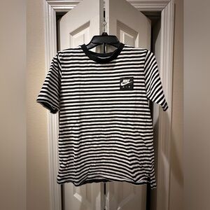 Nike- Black, Grey, White stripped T shirt